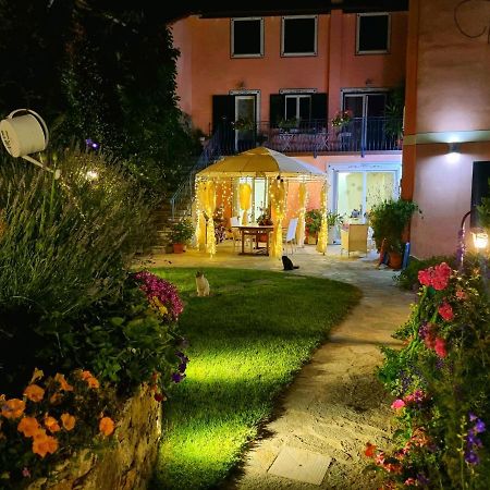 Casa Vacanze Family Албисола Супериоре Екстериор снимка