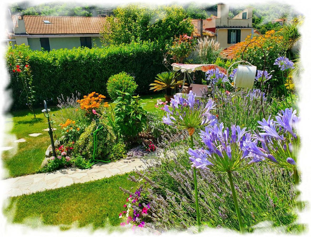 Casa Vacanze Family Албисола Супериоре Екстериор снимка